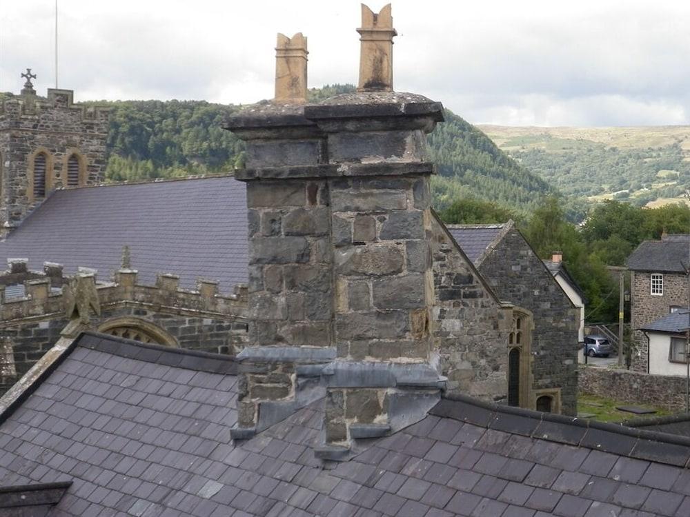 The Eagles Hotel Llanrwst Exterior foto